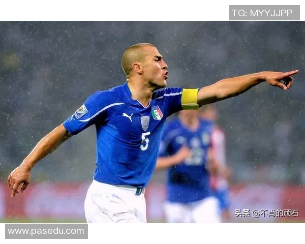 探寻11号背后的传奇足球明星及其辉煌成就与影响力